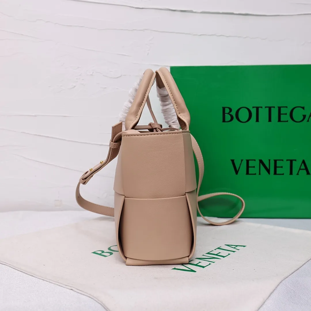All Categories Official Website "Brand Women's Bags" Women's Bags 💙 BV 2025 Official Website New BV Crossbody Bag